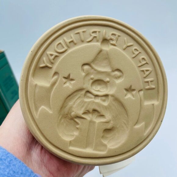 NIB Brown Bag Cookie Art Stamp Happy Birthday Teddy Bear Rare 1995 Recipe Book - Picture 2 of 8